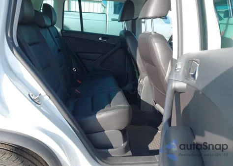 2017 Volkswagen Tiguan 2.0T Sport from USA, damaged, VIN WVGUV7AX7HW504511